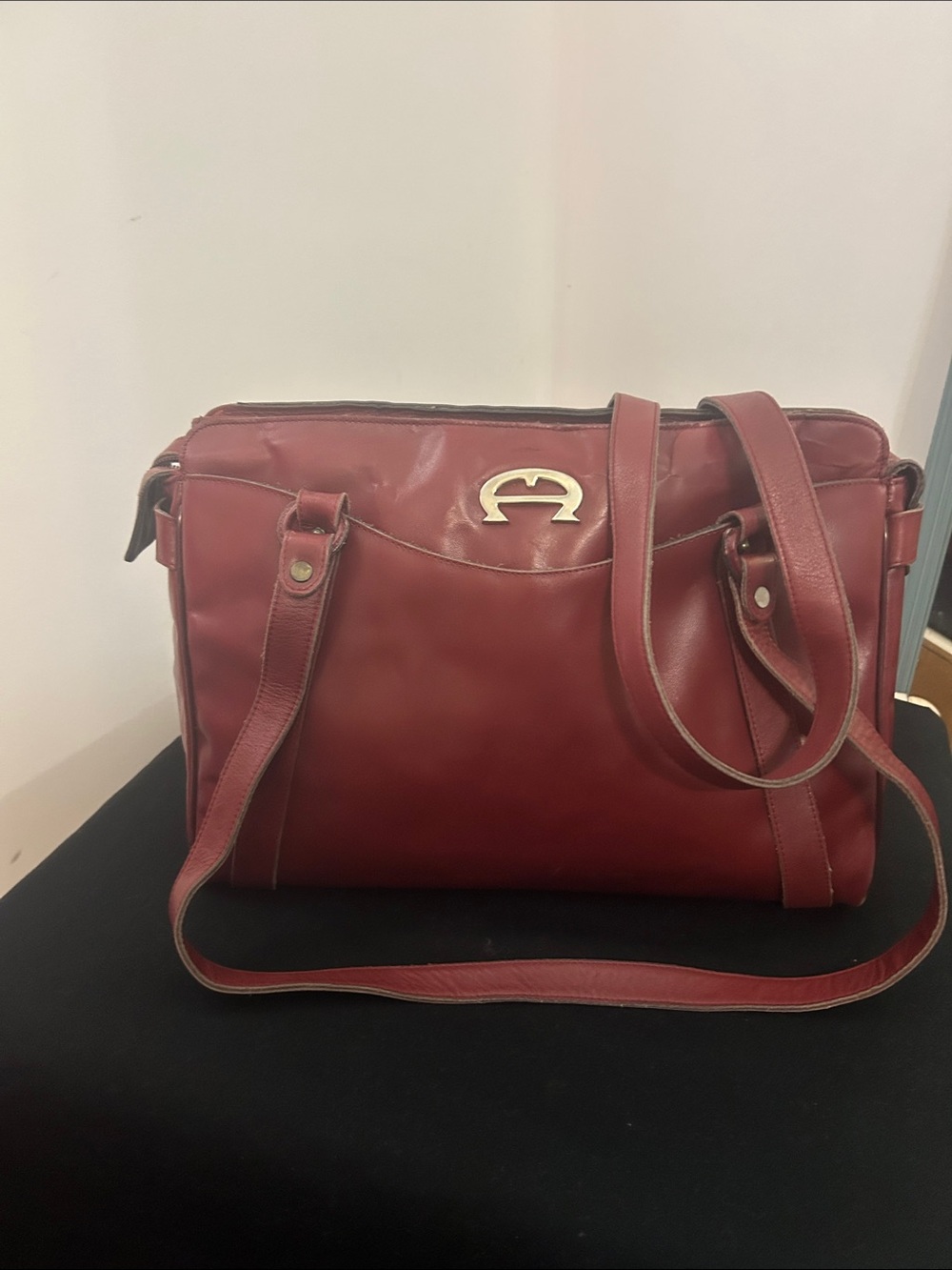 Vintage 70's Etienne Aigner Burgundy Leather Shoulder Bag with Gold Accent